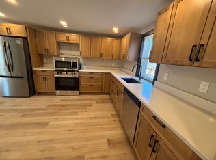600 S Beech St #2, Manchester, NH 03103