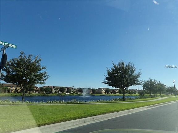 3rd image of 9044 Savannah Magnolia Ln