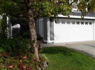 24 Twin Leaf Ct, Sacramento, CA 95838