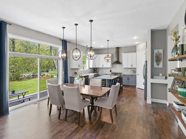 5652 Mount Curve Blvd SE, Prior Lake, MN 55372