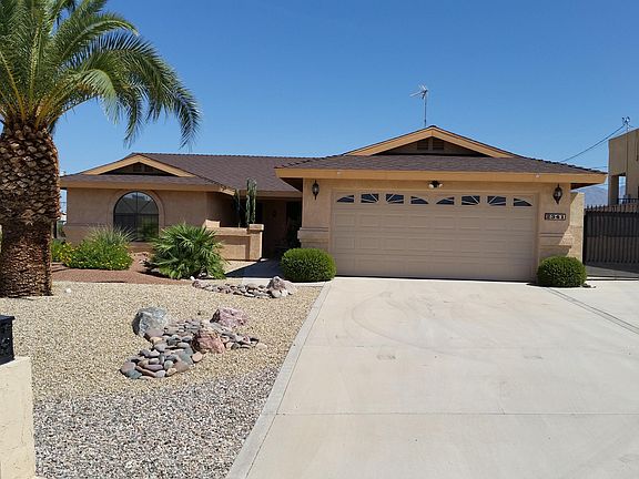 3rd image of 2341 Tigertail Dr