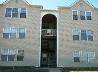 215 Highland Blvd APT A, New Castle, DE 19720