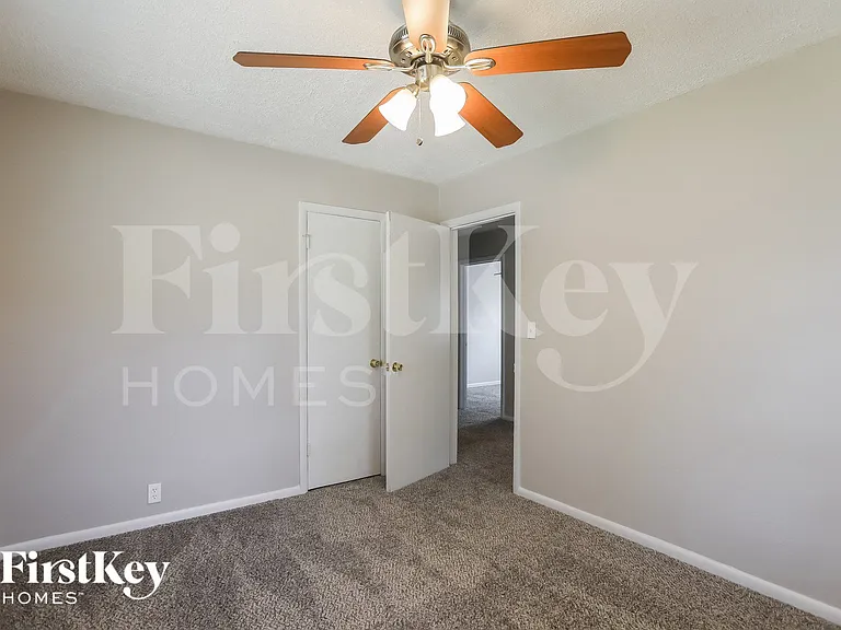 7712 Arlington Ave — Photo 11