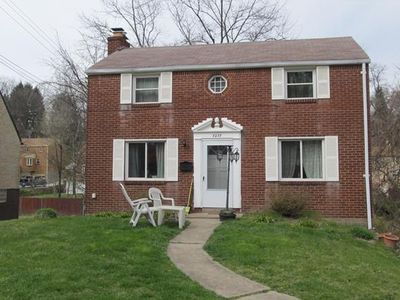 9237 Valley St, Pittsburgh, PA, 15235