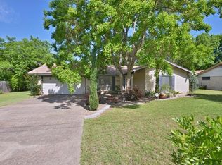 9104 Happy Trl, Austin, TX 78754