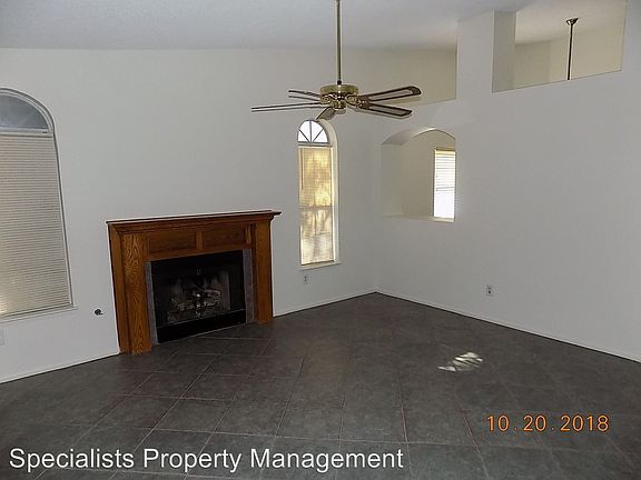 4th image of 2217 Ladue Dr