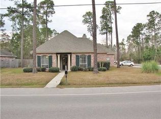 84582 Diamondhead Dr W, Diamondhead, MS 39525