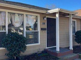 1511 Laurel St, Napa, CA 94559