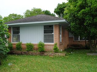 8410 Glencross St, Houston, TX 77061