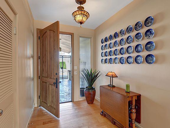 3rd image of 1621 S Calle Marcus