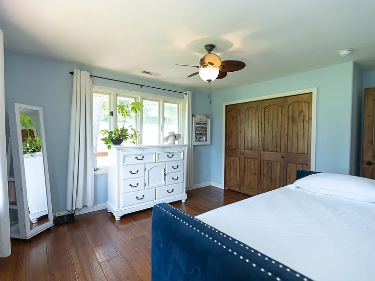 Edgewater Cir — Photo 27