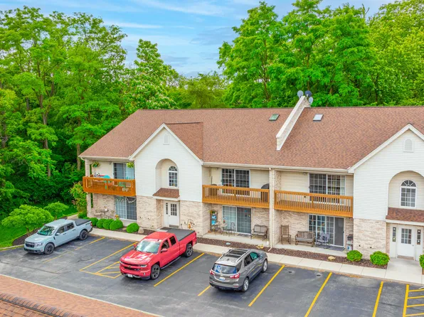 800 Madison St Unit 2E, Lockport, IL 60441