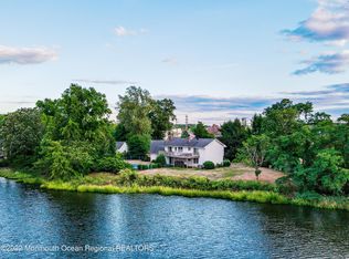 69 Horseneck Point Rd, Oceanport, NJ 07757