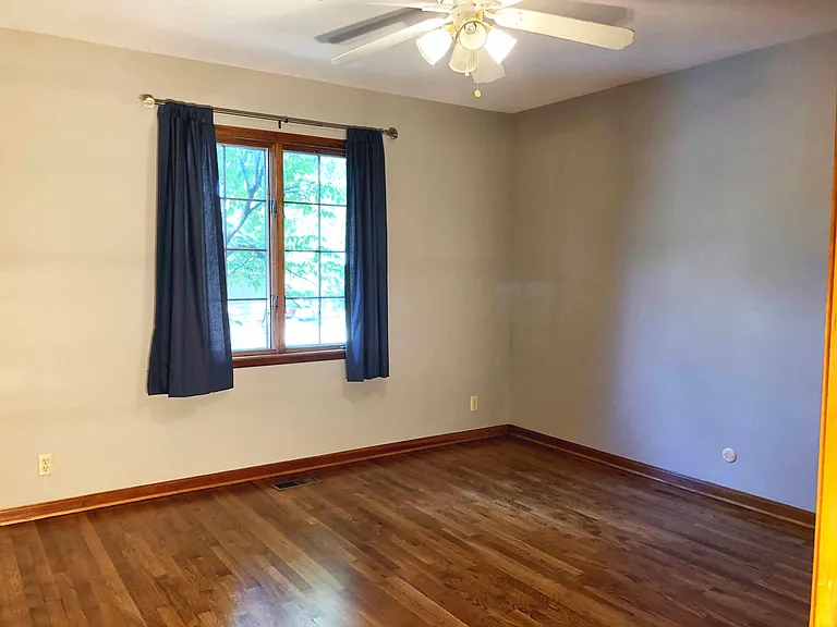 1931 SW Briarwood Dr — Photo 15