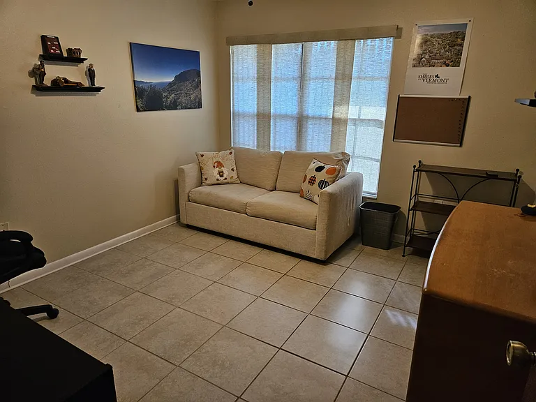 4250 Creekwood Ln — Photo 6