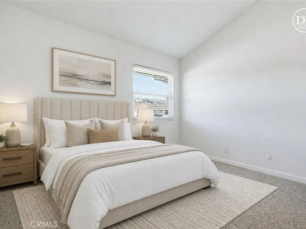 3615 Vista Bella Unit 35, Oceanside, CA 92057