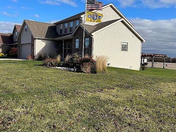 2nd image of 10665 Maine Dr