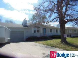 8509 B St, Omaha, NE 68124