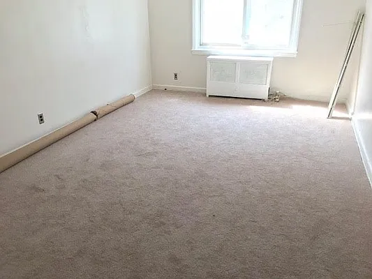 Rented by 18 REALTY | media 27