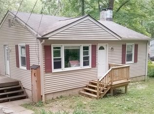 15 Blueberry Ln, Sherman, CT 06784