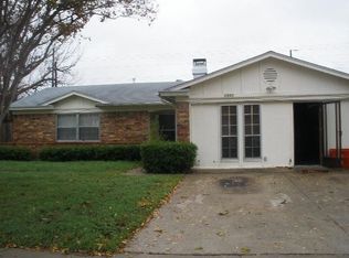 3802 Hillsdale Ln, Garland, TX 75042