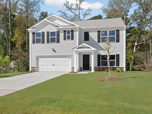 104 Reagan Crest Dr, Clayton, NC 27520