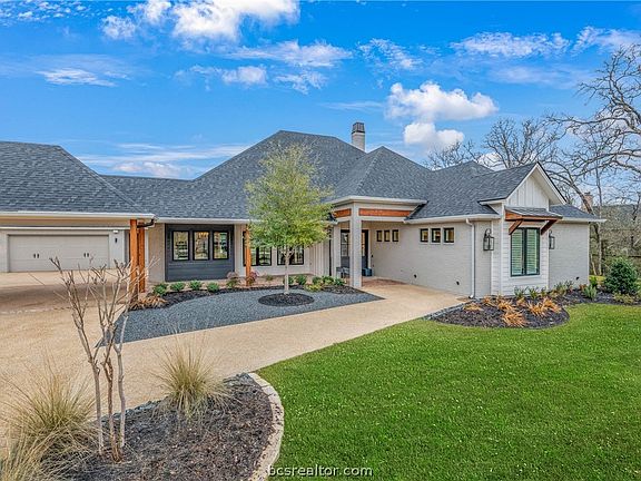 4th image of 6125 Rain Meadow Dr