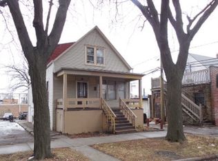 6845 S Artesian Ave, Chicago, IL 60629