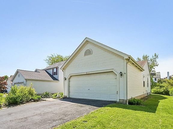 2nd image of 5697 Silver Spurs Ln