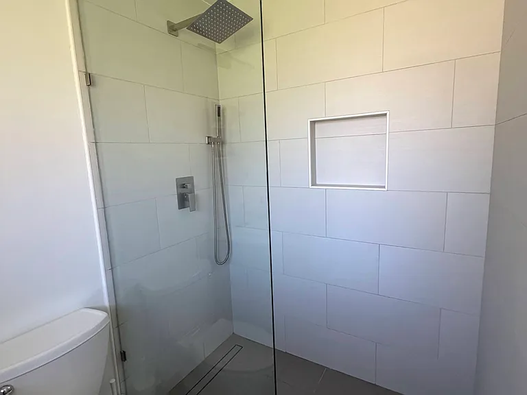 5232 Katrina Ct — Photo 9
