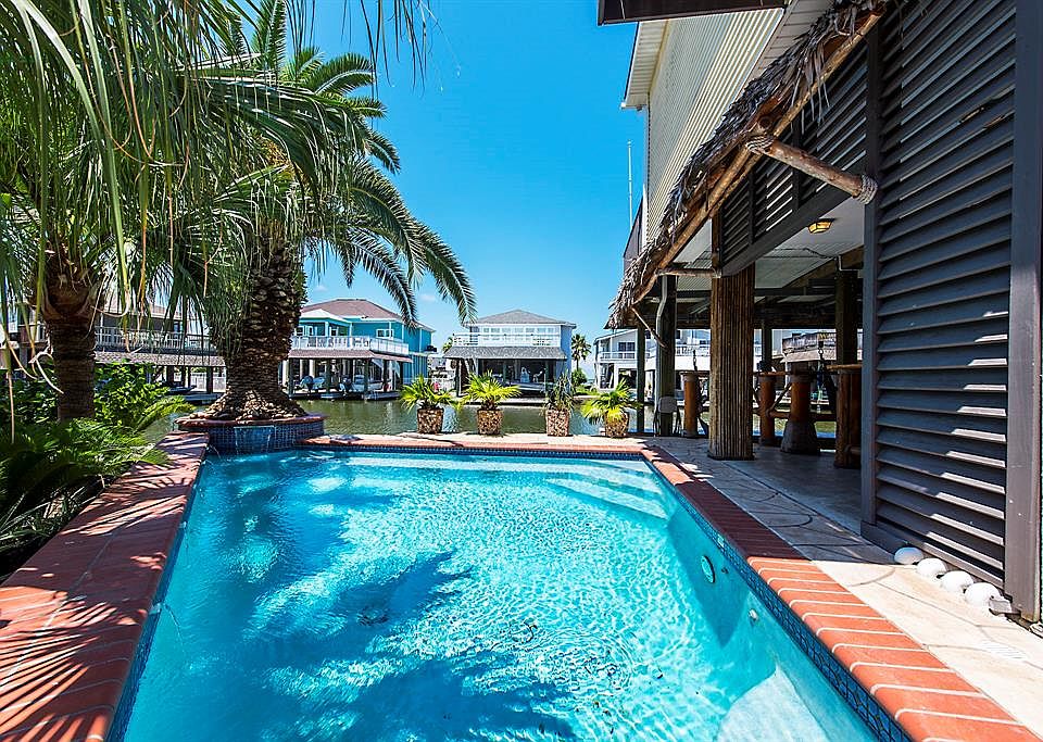 102 Bamaku Bnd, Tiki Island, TX 77554 Zillow