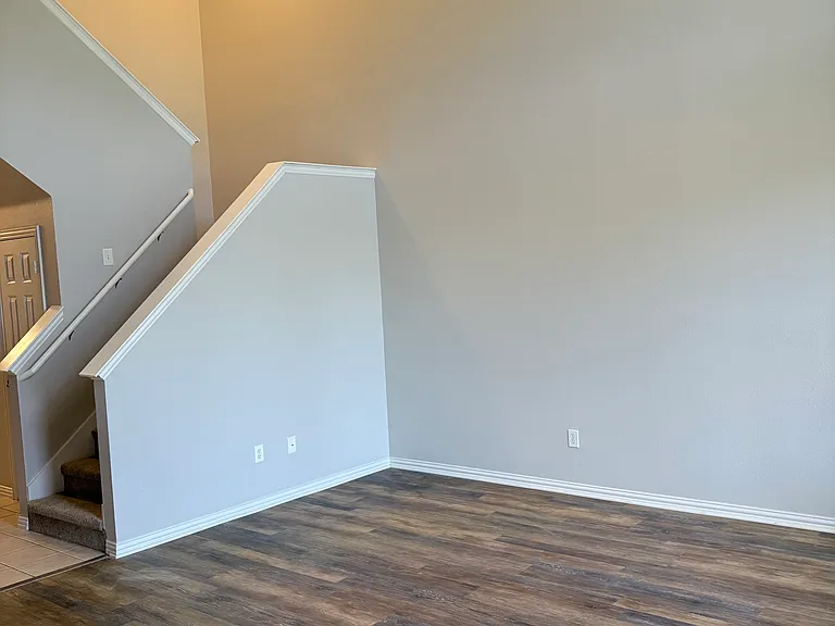 9836 Cambria Ct — Photo 7
