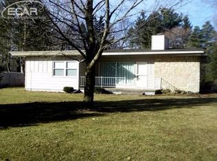 1995 Osaukie Rd, Owosso, MI 48867
