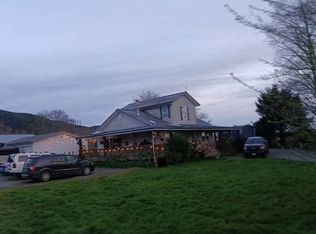 224 Chinook Valley Rd, Chinook, WA 98614