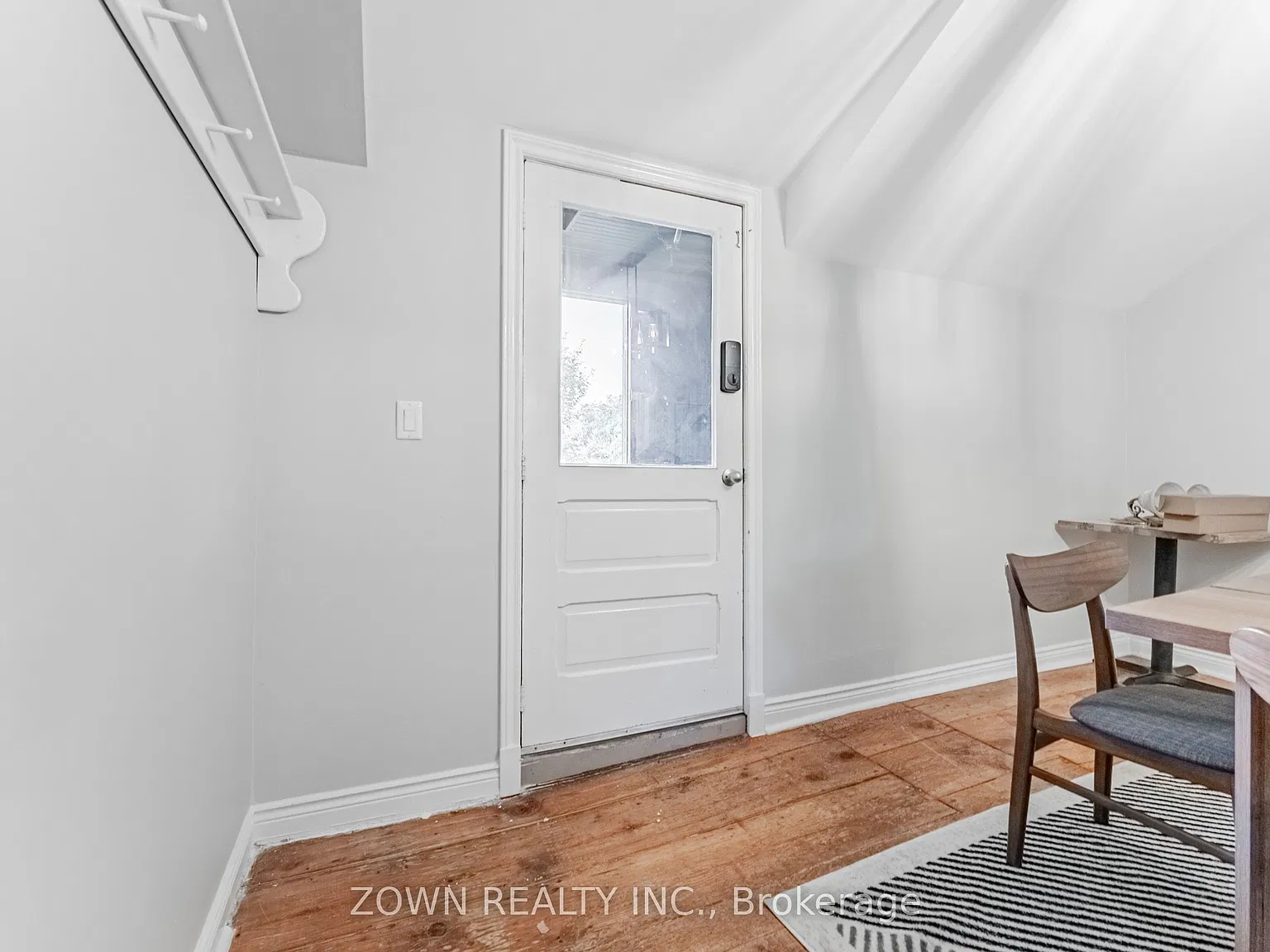 2 bed, $2,750 — Photo 4