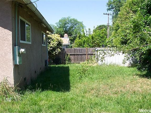 5th image of 2195 51st Ave