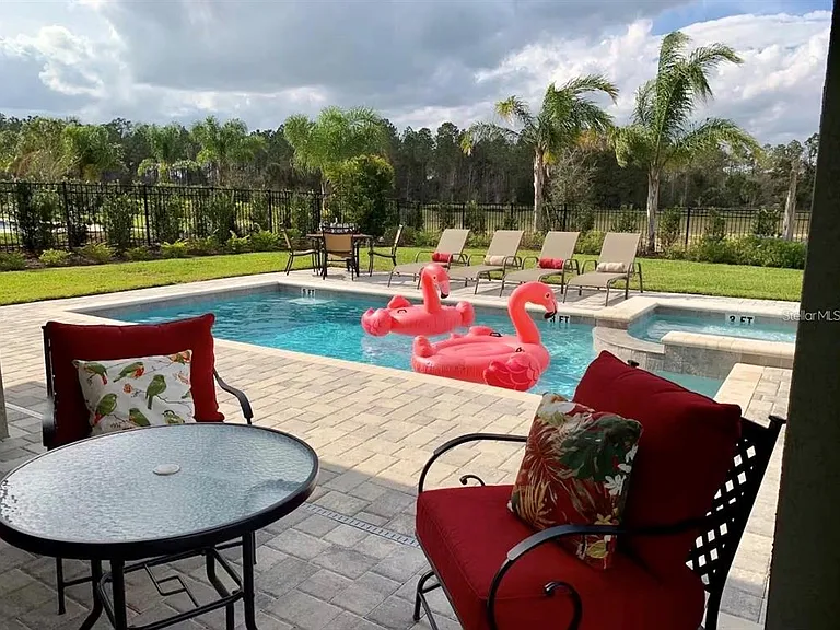 7738 Fairfax Dr — Photo 3