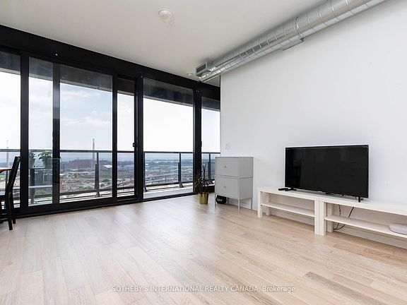 3rd image of 170 Bayview Ave #2308