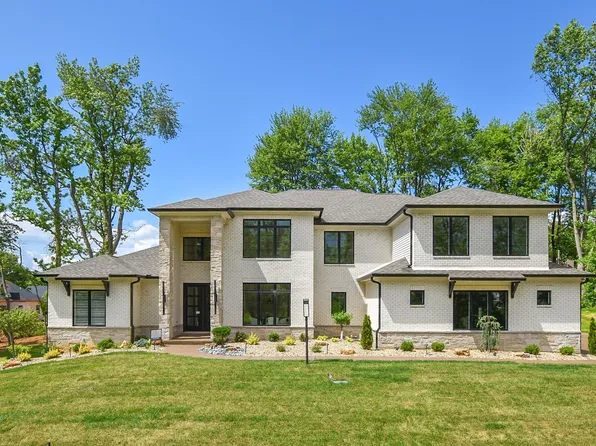 2614 Creek Dr, Newburgh, IN 47630