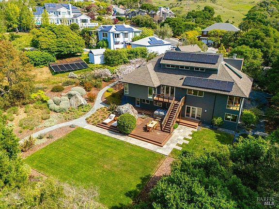 4th image of 103 Reed Ranch Road