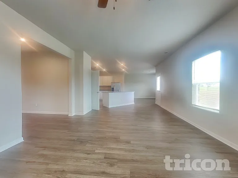 1317 Deutz Dr — Photo 2