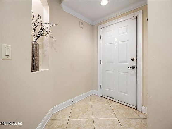 2nd image of 917 1ST Street N #901