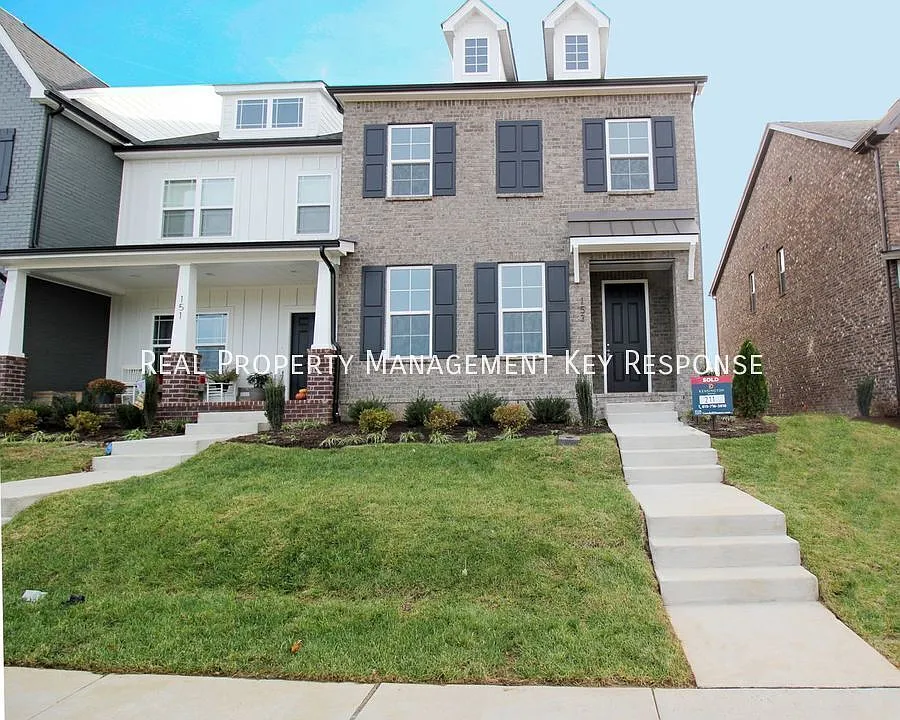 153 Grandstand Blvd