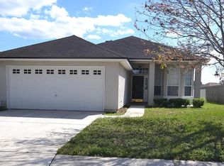 9442 Prosperity Lake Dr, Jacksonville, FL 32244
