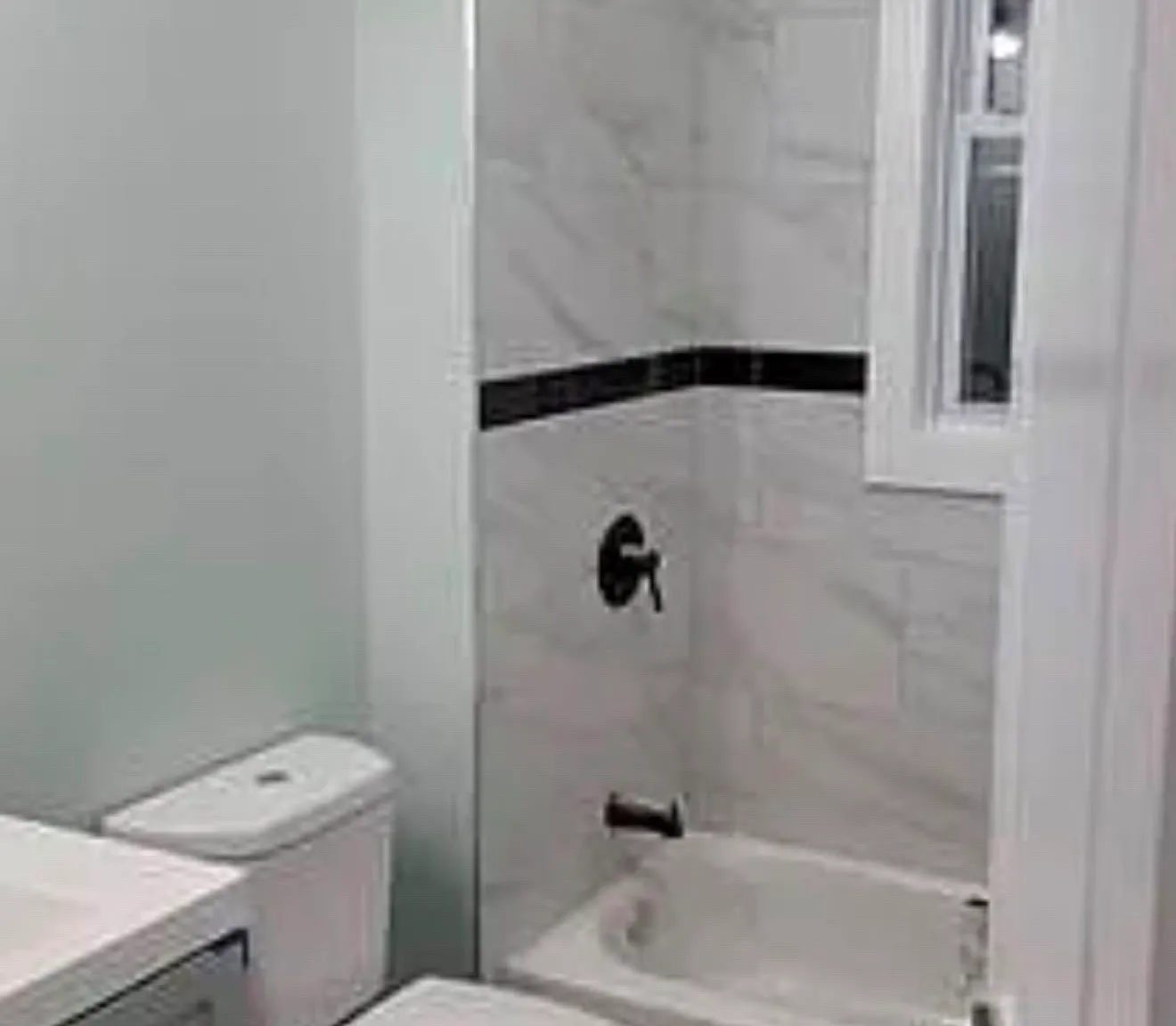 3 bed, $2,200 — Photo 3