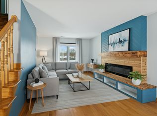 4202 Sylvia Ln S, Shoreview, MN 55126