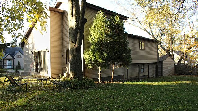 1st image of 400 Clifton Dr