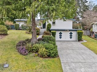 1233 167th Ave SE, Bellevue, WA