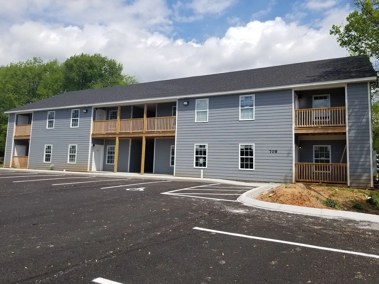 708 Old Morgantown Rd. — Photo 1
