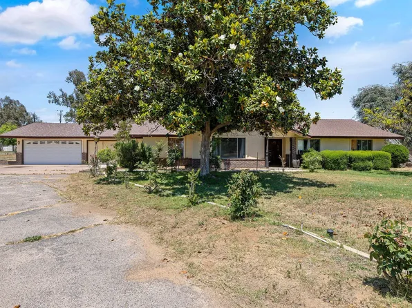 11620 E Belmont Avenue, Sanger, CA 93657
